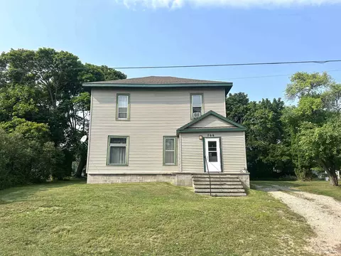 706 Michigan, Manistique, MI 49854