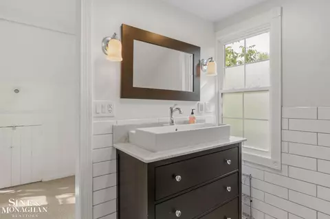 Bath - 1575 Ford, Grosse Pointe Woods, MI 48236 photo 2 of 3