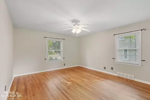 Bedroom - 1575 Ford, Grosse Pointe Woods, MI 48236 photo 1 of 5