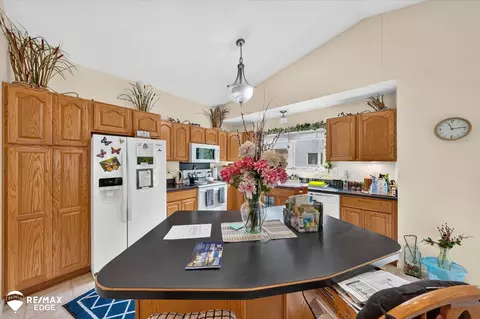 Kitchen - 1137 Jenna, Davison, MI 48423 photo 4 of 4