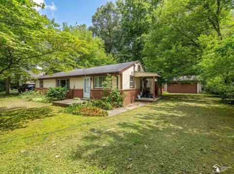 3198 W Sterns, Lambertville, MI 48144