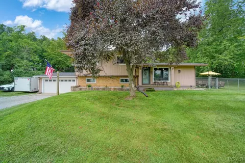 400 Willow Lk, Addison, MI 49220