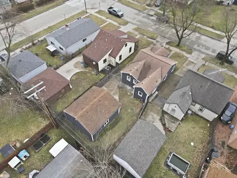 View/Area - 1027 E Milton, Hazel Park, MI 48030 photo 4 of 4