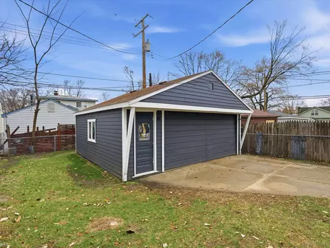 Exterior - 1027 E Milton, Hazel Park, MI 48030 photo 6 of 7