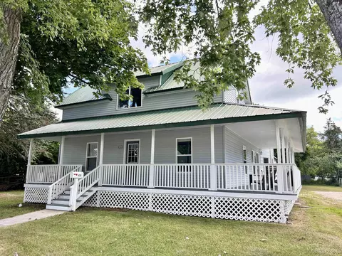 430 N Houghton, Manistique, MI 49854