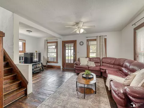 Living - 224 N Webster, Jackson, MI 49202 photo 1 of 2