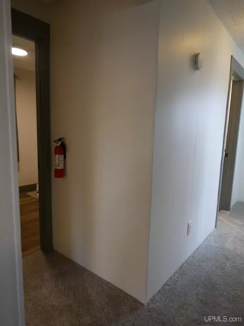 Entry Way - 20888 3rd, Hancock, MI 49930 photo 8 of 8