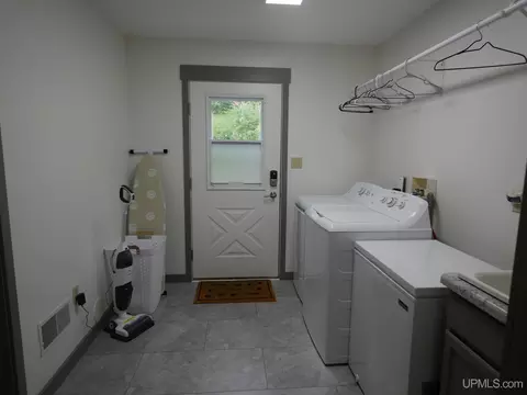 Other - 20888 3rd, Hancock, MI 49930 photo 2 of 18