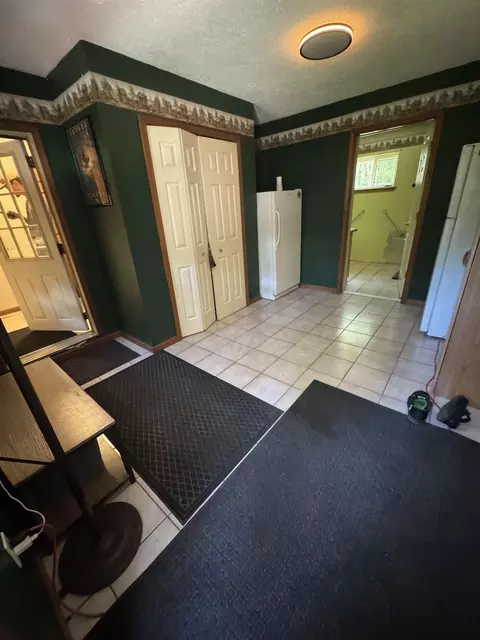 Entry Way - 5239 Turtle, Turner, MI 48765 photo 2 of 3