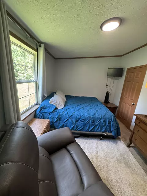 Bedroom - 5239 Turtle, Turner, MI 48765 photo 3 of 4