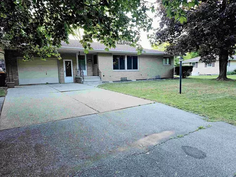5434 Christena, Bay City, MI 48706