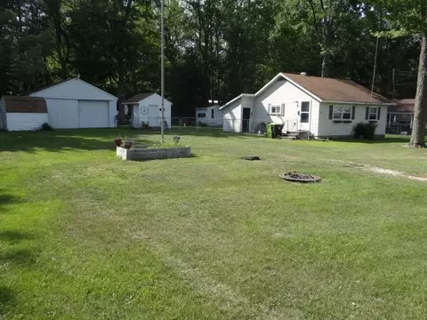 4507 4508 Lakeview, Beaverton, MI 48612