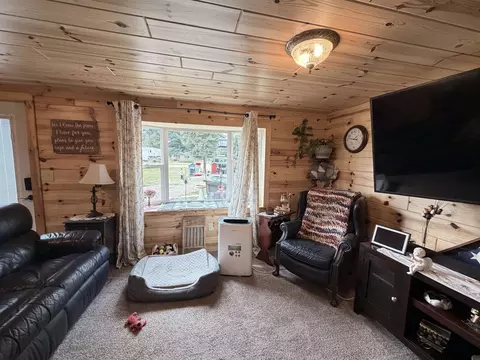 Living - 4266 E Oakley, Harrison, MI 48625 photo 2 of 3