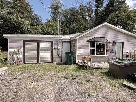 Exterior - 4266 E Oakley, Harrison, MI 48625 photo 3 of 6