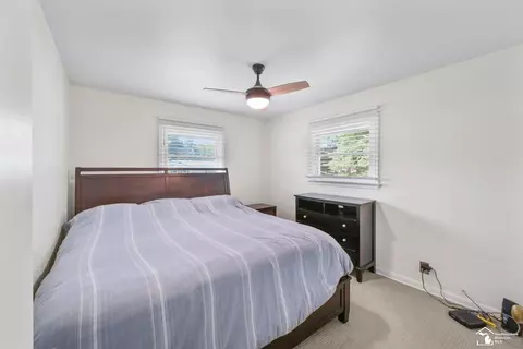 Bedroom - 1960 Vivian, Monroe, MI 48162 photo 5 of 6