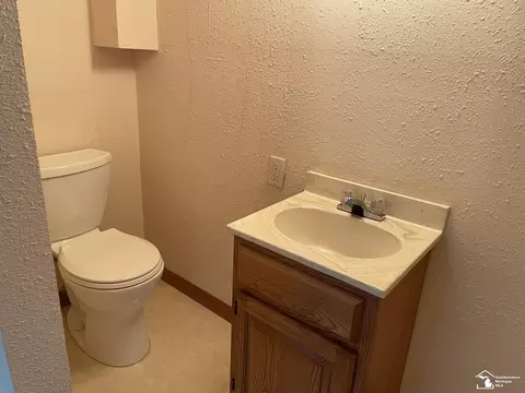 Bath - 8335 Chamberlain, Lambertville, MI 48144 photo 1 of 6