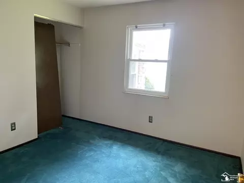 Bedroom - 8335 Chamberlain, Lambertville, MI 48144 photo 3 of 6