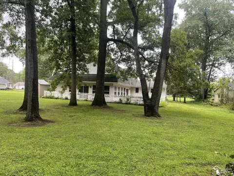 Exterior - 8335 Chamberlain, Lambertville, MI 48144 photo 9 of 10