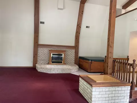 Living - 8335 Chamberlain, Lambertville, MI 48144 photo 12 of 13