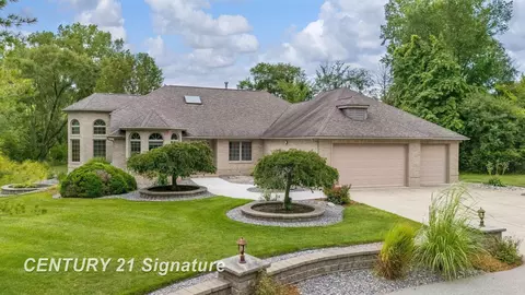 5790 Dunrovin, Saginaw, MI 48638
