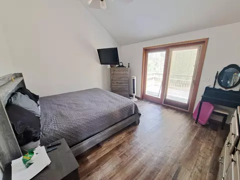 Bedroom - 401 Mill, Farwell, MI 48622 photo 1 of 3