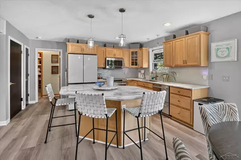 Kitchen - 11256 E Millbrook, Shepherd, MI 48883 photo 3 of 4