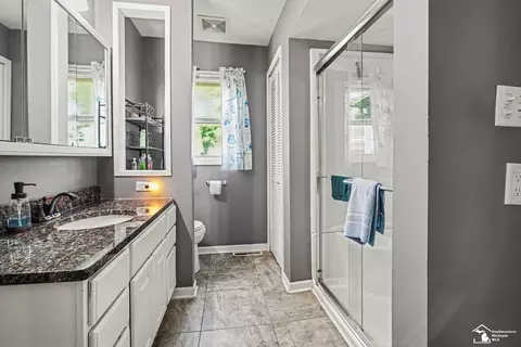 Bath - 3015 Dennison, Dundee, MI 48131 photo 1 of 2