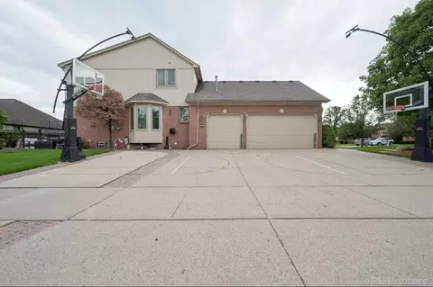 Exterior - 20064 Chesterbrook, Macomb, MI 48044 photo 4 of 4