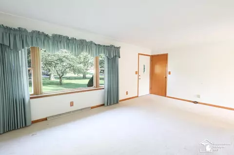 Living - 211 Bates, Monroe, MI 48162 photo 1 of 2