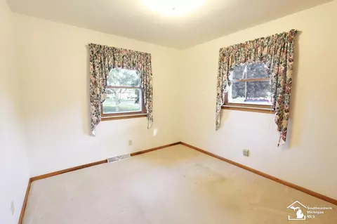 Bedroom - 211 Bates, Monroe, MI 48162 photo 5 of 6