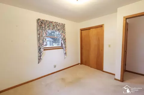 Bedroom - 211 Bates, Monroe, MI 48162 photo 6 of 6