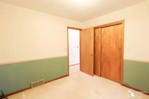 Bedroom - 211 Bates, Monroe, MI 48162 photo 4 of 6