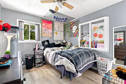 Bedroom - 3242 Senske, Standish, MI 48658 photo 5 of 7