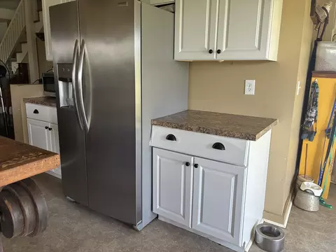 Kitchen - 3600 Schmidt, Gladwin, MI 48624 photo 5 of 6
