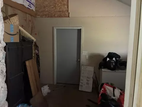 Entry Way - 3600 Schmidt, Gladwin, MI 48624 photo 9 of 11