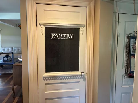 Entry Way - 3600 Schmidt, Gladwin, MI 48624 photo 5 of 10