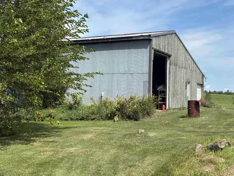Exterior - 3600 Schmidt, Gladwin, MI 48624 photo 6 of 18