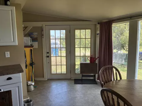 Entry Way - 3600 Schmidt, Gladwin, MI 48624 photo 1 of 11