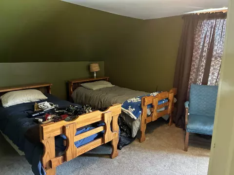Bedroom - 3600 Schmidt, Gladwin, MI 48624 photo 4 of 8