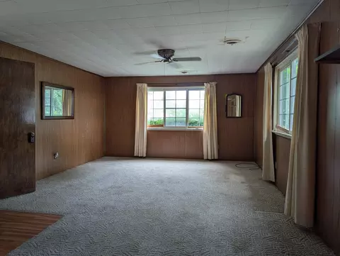 Living - 4407 N State, Davison, MI 48423 photo 1 of 1