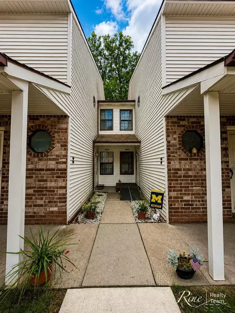 35845 Castlewood, Westland, MI 48185