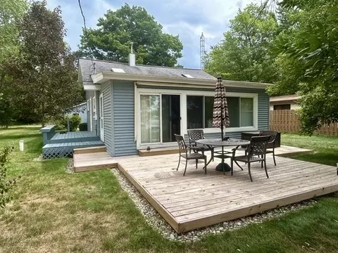 Exterior - 645 Peace Hvn, Gladwin, MI 48624 photo 7 of 13