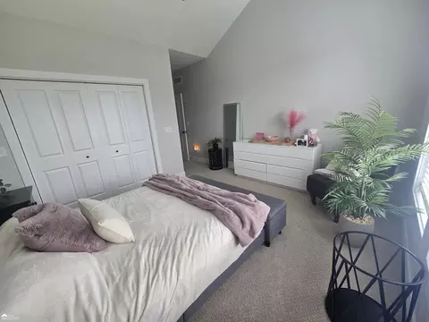 Bedroom - 615 Pineview, Belding, MI 48809 photo 3 of 8