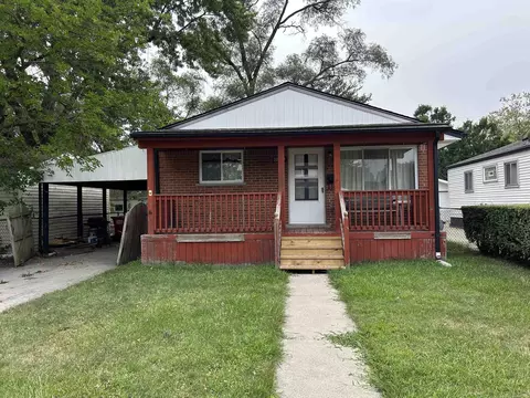 28705 Waverly, Roseville, MI 48066