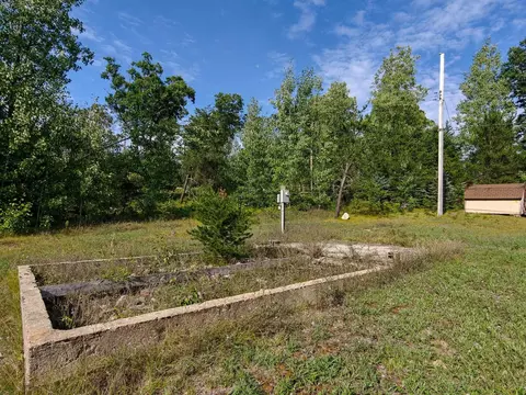 Exterior - 204 206 208 Forest Mead, Harrison, MI 48625 photo 7 of 11