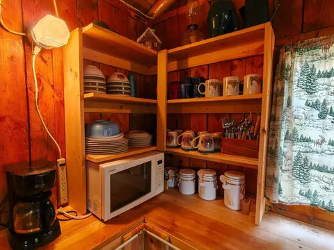 Kitchen - 204 206 208 Forest Mead, Harrison, MI 48625 photo 3 of 3