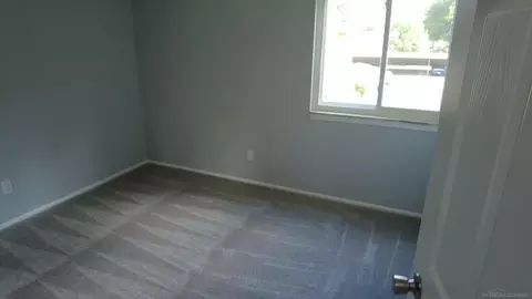 Bedroom - 5400 Maple Rdg #15, Haslett, MI 48840 photo 2 of 2