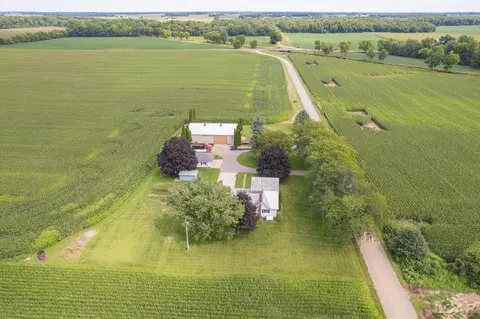 View/Area - 8720 Buckeye, Waldron, MI 49288 photo 5 of 6