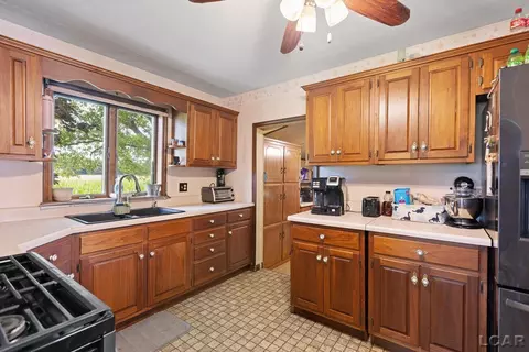 Kitchen - 8720 Buckeye, Waldron, MI 49288 photo 2 of 5