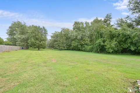 Exterior - 1300 N Macomb St, Monroe, MI 48162 photo 7 of 8